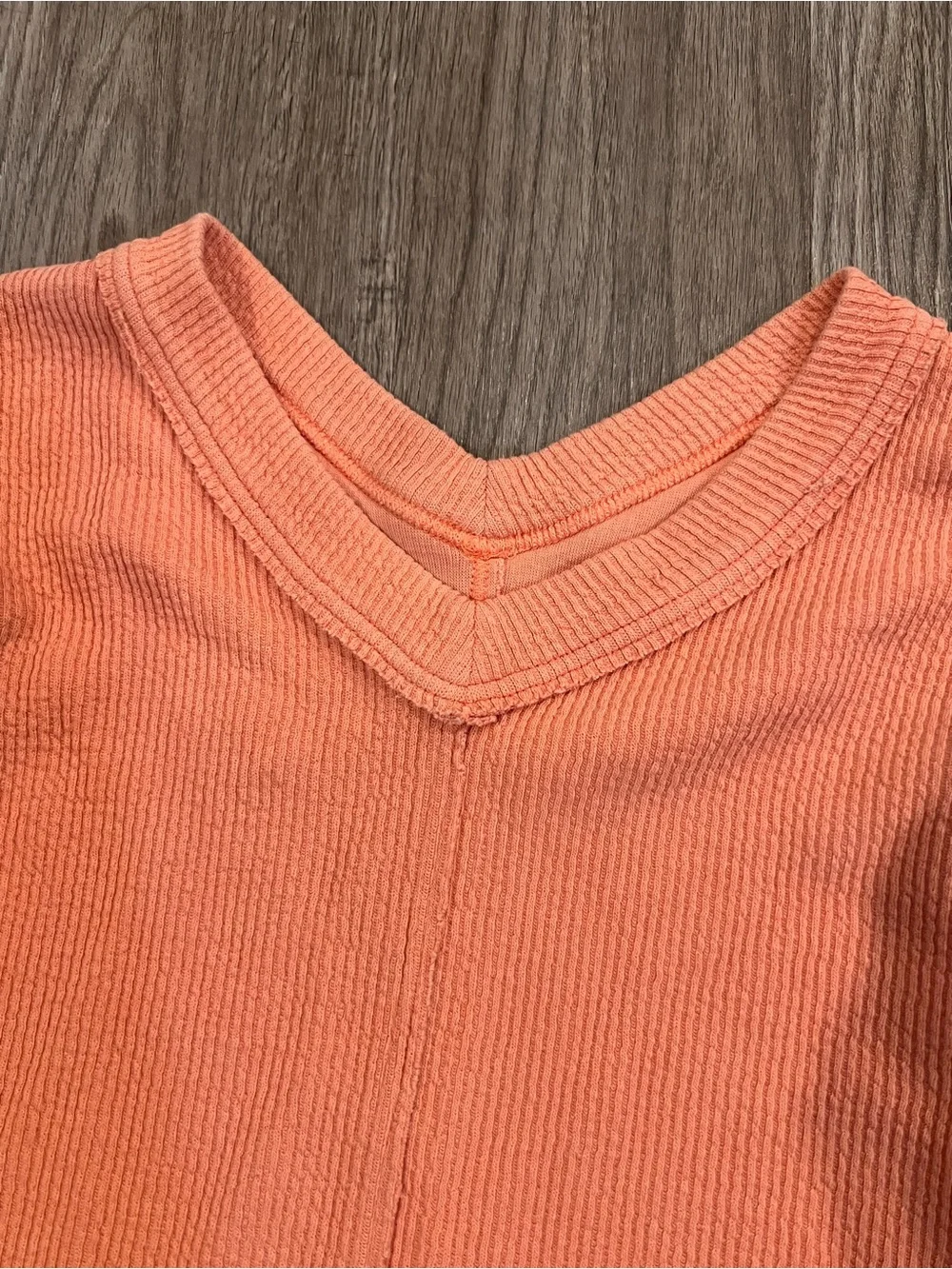 aerie Wonder Coral V-Neck Oversized Sweater - Picture 4 of 6
